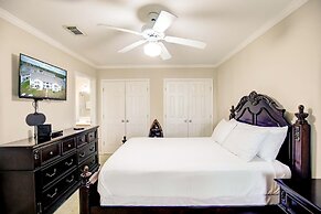 2b/2b w/ Pool & Tennis Court, Sleeps 6
