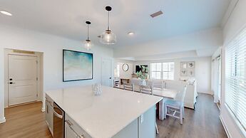 New Home 3br/2.5br w/ Kayak Access Sleeps 9