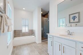 New Home 3br/2.5br w/ Kayak Access Sleeps 9