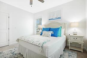 Hidden Gem! 3br/2.5ba Home/pool/near Beach/slps 10