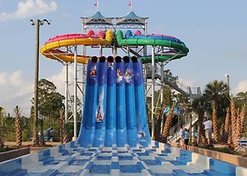 Fantastic Lagoon Views, Steps to the Beach