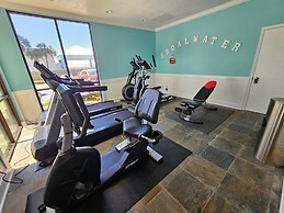 Stunning Views, 3bd/2ba w/ Private Balcony