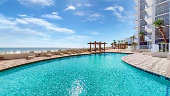 Stunning Views, 3bd/2ba w/ Private Balcony