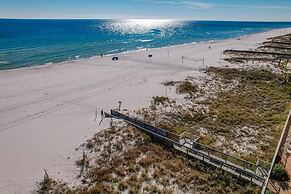 Beautiful 3br/2ba Beachfront Condo,sleeps 8