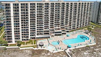 Cozy 1br/1ba Condo w/ Stunning Views