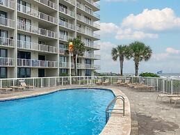 Beach View 3br/2ba W/pools Sleeps 8
