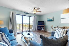 Beach View 3br/2ba W/pools Sleeps 8