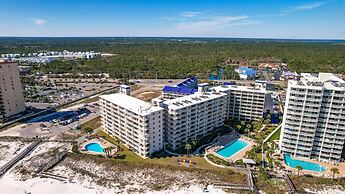 Beach View 3br/2ba W/pools Sleeps 8