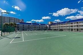 Beach View 3br/2ba W/pools Sleeps 8