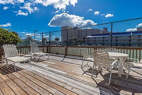 Beach View 3br/2ba W/pools Sleeps 8