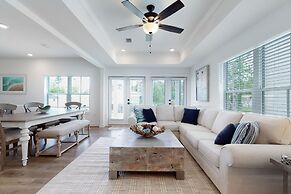 Stunning 3br/2.5ba, Pet Friendly, Sleeps 12