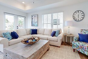 Stunning 3br/2.5ba, Pet Friendly, Sleeps 12