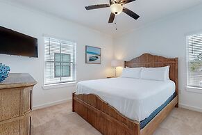 Stunning 3br/2.5ba, Pet Friendly, Sleeps 12