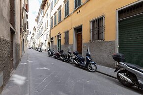 Pitti Suite-hosted by Sweetstay