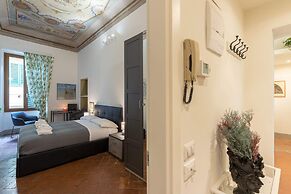 Pitti Suite-hosted by Sweetstay