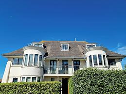 Number 10 The Penthouse