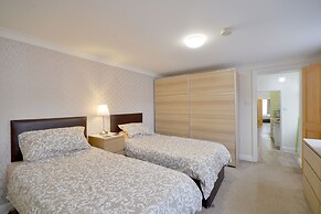 Brightwater Ground Floor Apartment up to 6 Guests