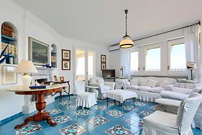 Villa Bouganville in Massa Lubrense