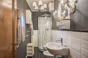 Sangallo Suite-hosted by Sweetstay