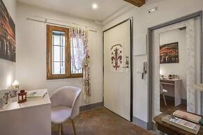 Sangallo Suite-hosted by Sweetstay