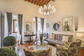 Sangallo Suite-hosted by Sweetstay