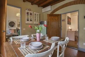 Sangallo Suite-hosted by Sweetstay