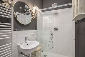 Sangallo Suite-hosted by Sweetstay