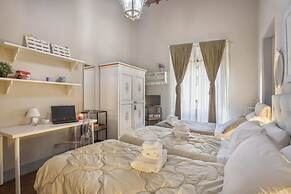 Sangallo Suite-hosted by Sweetstay