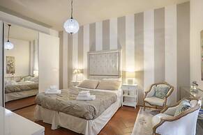 Sangallo Suite-hosted by Sweetstay