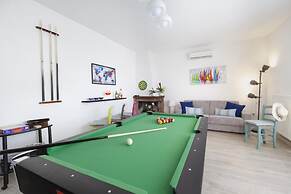 Villa Luisa Jacuzzi and Pool