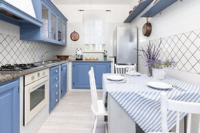 Villa Luisa Jacuzzi and Pool