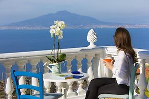 Villa Luisa Jacuzzi and Pool