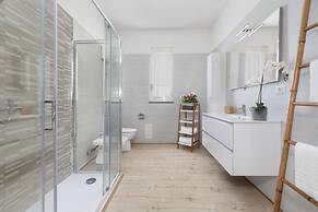 Villa Luisa Jacuzzi and Pool