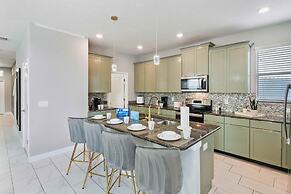 4737 Kings Castle Circle