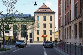 Wawrzynca Studio Cracow by Renters