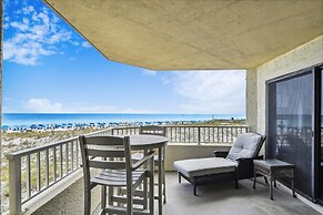 Inlet Reef 105 is a beautifully decorated and absolutely gorgeous 2 BR
