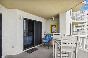 Inlet Reef 105 is a beautifully decorated and absolutely gorgeous 2 BR