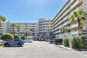 Inlet Reef 105 is a beautifully decorated and absolutely gorgeous 2 BR