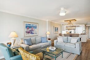 Inlet Reef 105 is a beautifully decorated and absolutely gorgeous 2 BR