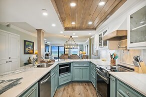 Inlet Reef 105 is a beautifully decorated and absolutely gorgeous 2 BR