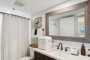 Inlet Reef 105 is a beautifully decorated and absolutely gorgeous 2 BR