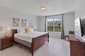 4804 Cayview Avenue #305