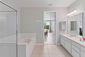 4804 Cayview Avenue #305