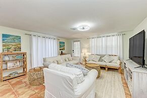 Meant to Bee on AMI managed by Beach Retreats