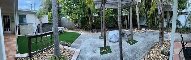 Meant to Bee on AMI managed by Beach Retreats