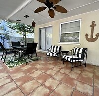 Meant to Bee on AMI managed by Beach Retreats