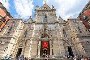 Maria s Bright Flat at the Cathedral With Balcony by Wonderful Italy