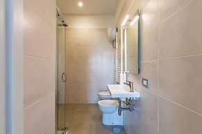 Maria s Bright Flat at the Cathedral With Balcony by Wonderful Italy