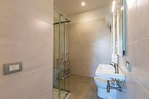 Maria s Bright Flat at the Cathedral With Balcony by Wonderful Italy