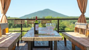 Ganghwado Labyrinthos Companimal Pension